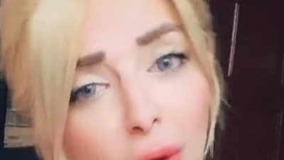 بعد انفصالها عن محمد رشاد.. مي حلمي تغني في فيديو جديد: “أنا طيبة وجدعة”