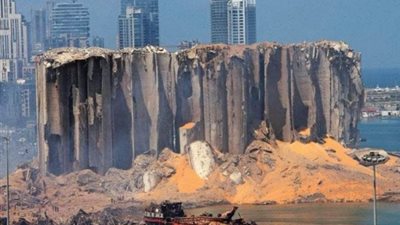 الكويت تعيد بناء “صومعة الحبوب” المنهارة في انفجار مرفأ بيروت