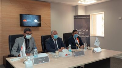 وزير الزراعة رئيسًا لإحدى لجان المرحلة الأخيرة للالتحاق بالبرنامج الرئاسي