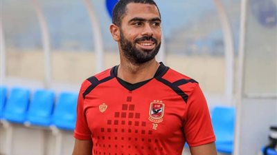 أحمد فتحي يحسم الجدل بشأن فسخ تعاقده مع بيراميدز والبقاء في الأهلي