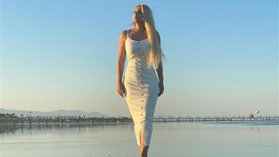 مي حلمي بعد طلاقها من محمد رشاد: “اكتفيت وجع” (صورة)