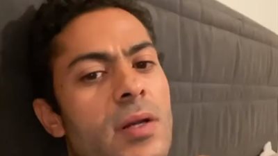 تميم يونس يحكي واقعة تعرضه للتحرش على يد طبيب أسنان مشهور (فيديو)