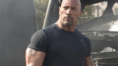 ذا روك يرثي تشاوديك بوسمان: “من الصعب تخيل الألم الذي مررت به طوال هذه السنوات”