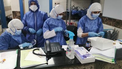 للخلف دُر.. ننشر قصة رفض الحجر الصحي دخول 55 شخصًا لمصر بسبب كورونا