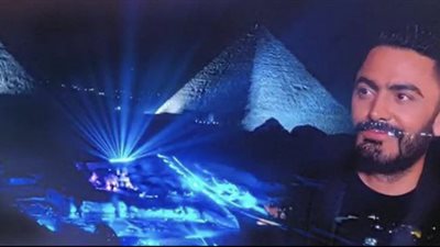 تامر حسني أفضل من يروج لـ”مصر” في أعماله الفنية