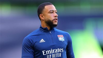 برشلونة يقترب من حسم صفقة ديباي