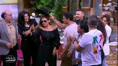 الخميس والجمعة.. أبطال “بـ 100 وش” ضيوف “معكم منى الشاذلي” (صور وفيديو)