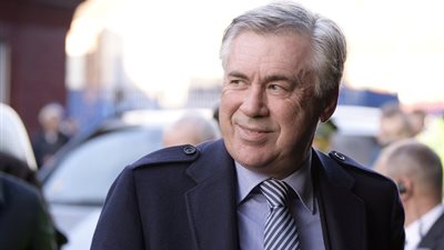 أنشيلوتي يتحدث عن مزايا آلان عقب انضمامه لصفوف إيفرتون رسميا