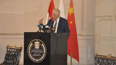 “التعليم” تعلن بدائل الدروس: كتب وزارية ومنصات بمبالغ قليلة ودروس تقوية بقاعات مكيفة