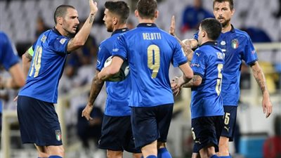 وائل جمعة يشيد بجهود مدرب إيطاليا في أمم أوروبا