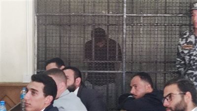 المتهم بقتل الصغيرة جانيت يرفض انتداب محامٍ للدفاع عنه ويتمسك بالمحامي الأصيل في القضية