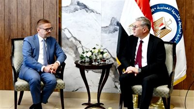 توتال إنرجيز تخطط لتوريد الغاز المنتج من الحقول القبرصية لمصر لتسييله وإعادة تصديره