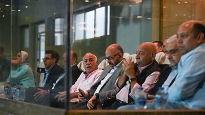 مجلس الزمالك يستقر علي زيارة معسكر الفريق ليلة القمة