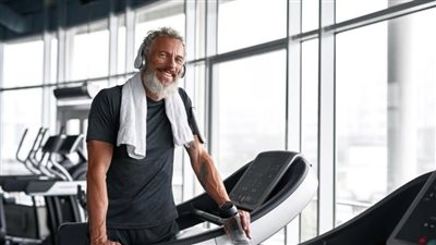 دراسة: الأشخاص الذين يتكيفون مع الحياة ويتعاملون معها يصبحون أفضل حالًا في سن الشيخوخة