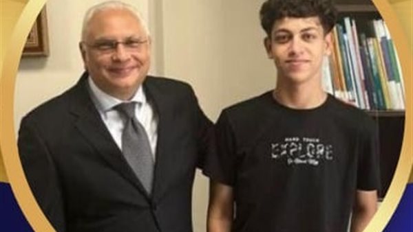 الطالب فارس 