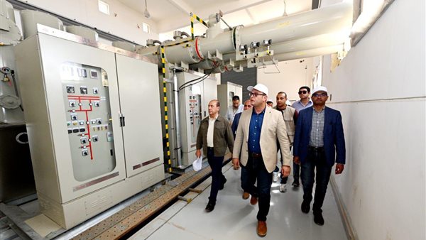 جانب من زيارة وزير