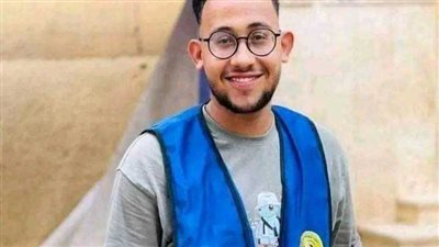 اشتهر بالعمل الخيري.. مصرع طالب جامعي إثر انقلاب موتوسيكل في قنا