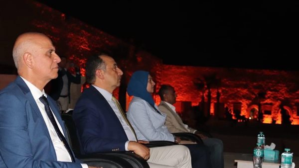 جانب من زيارة وزير