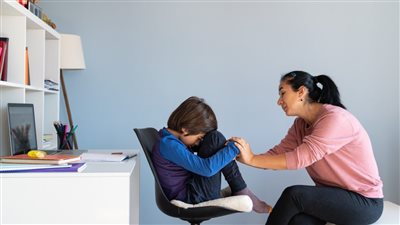  بنسبة 10% خلال عام.. ارتفاع حالات الطوارئ الخاصة بالصحة النفسية بين الصغار والمراهقين بإنجلترا