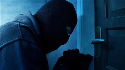 الحبس 3 سنوات للمتهمين بسرقة مقتنيات فيلا والد وزير الاتصالات بالجيزة