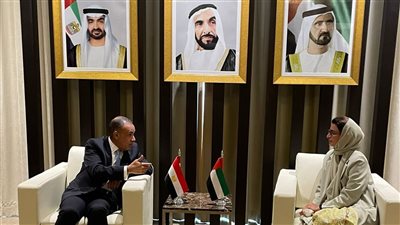 وزير الخارجية يصل الإمارات في زيارة رسمية لتعزيز التعاون المشترك
