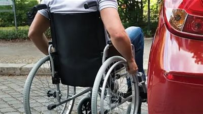 لمحاربة تجار الجوابات.. شعبة السيارات تقترح تخصيص لون موحد للوحات المعدنية لذوي الإعاقة