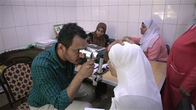 1224 مستفيدًا من قافلة تنموية شاملة لجامعة القاهرة بقرية المعتمدية في الجيزة