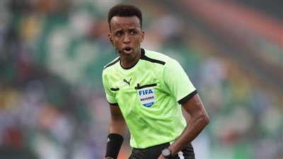 طاقم حكام صومالي لإدارة مباراة مصر وبوتسوانا في تصفيات أمم إفريقيا 2025