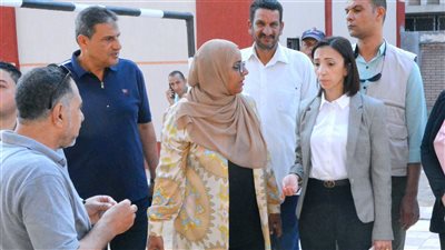 محافظ البحيرة تزور مدرسة البسلقون.. وتوجه بسرعة إنهاء أعمال الصيانة قبل بدء العام الدراسي