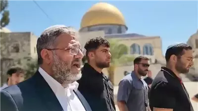 نتنياهو يحظر على وزراء حكومته اقتحام الأقصى دون إذنه