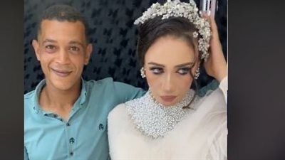 أول تعليق من عريس كفر الدوار صاحب فيديو العروسة مغصوبة: مخطوبين صالونات ولسه معايا 