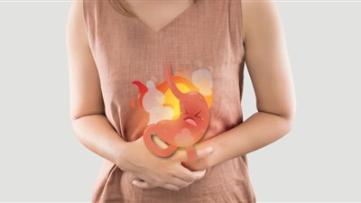 هل قلة النوم تسبب الحموضة؟