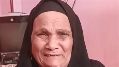 ضربتني وسرقتني.. مسنة تستغيث من ابنتها بالسويس: مرحمتش سني بعد ما ضيعت عمري عليها | بث مباشر