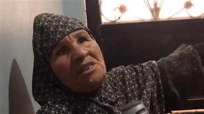 شاب يشعل النيران في والدته بالقليوبية.. وشاهدة عيان: كانوا بيتخانقوا ودلق عليها بنزين| بث مباشر