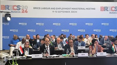 تنفيذا لتوجيهات السيسي.. وزير العمل: إعداد استراتيجية وطنية لنشر ثقافة السلامة والصحة المهنية