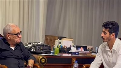 السبكي يتراجع عن التعامل مع التيك توكر شاكر بعد تحذير أشرف زكي | بث مباشر