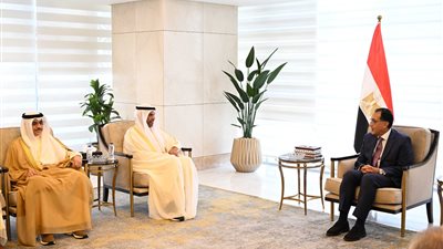 مدبولي يستقبل وزير الخارجية الكويتي ويوجه دعوة لرئيس الوزراء لزيارة مصر 