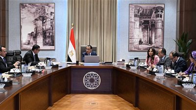 توفير سيارات مياه.. تحرك سريع من الحكومة لحل مشكلة انقطاع المياه في القاهرة الجديدة