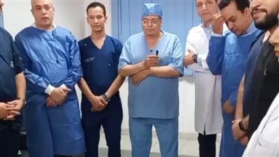 عملية نادرة استغرقت 8 ساعات.. طبيب يروي تفاصيل إجراء جراحة فصل توأم ملتصق بمستشفى أسيوط | بث مباشر