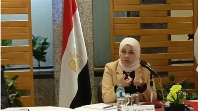 12 ساعة يوميا.. الضرائب تخصص فريقا فنيا للرد على جميع التساؤلات والاستفسارات 