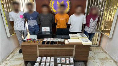 القبض على تشكيل عصابي بتهمة تزوير الأموال في القاهرة