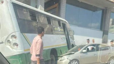  أتوبيس يدهس سيارة ملاكي في سيدي جابر بكورنيش الإسكندرية