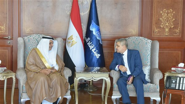 اسامة ربيع مع رئيس