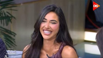 بسيخ حديد.. آية سماحة: أحمد حاتم كان هيموتني في كواليس تصوير مسلسل عمر أفندي