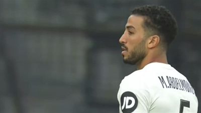 محمد عبد المنعم على رأس قائمة نيس لمواجهة مارسيليا بالدوري الفرنسي