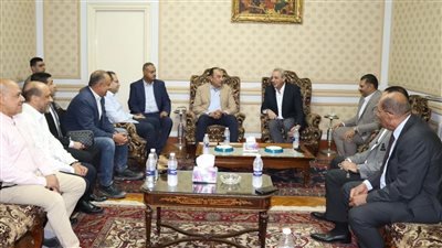 وزير قطاع الأعمال يتابع الموقف التنفيذي لتطوير المصانع الجديدة بشركة مصر للغزل والنسيج بالمحلة