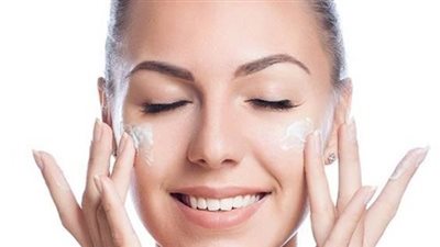 نصائح للحد من مشاكل الشعر والبشرة في موسم الرياح الموسمية