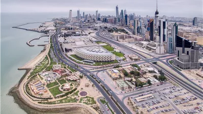 طقس الكويت.. ضباب وأمطار رعدية متوقعة مع انخفاض في الحرارة