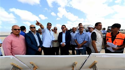 وزير الإسكان يوجه بوضع نماذج معمارية لقطع الأراضي البديلة في منطقة غرب الضبعة