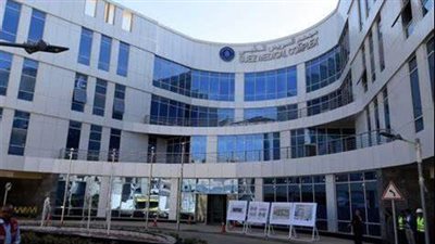 استقرار الحالة الصحية لـ 43 سائحًا أصيبوا في انقلاب أتوبيس بالسويس | بث مباشر